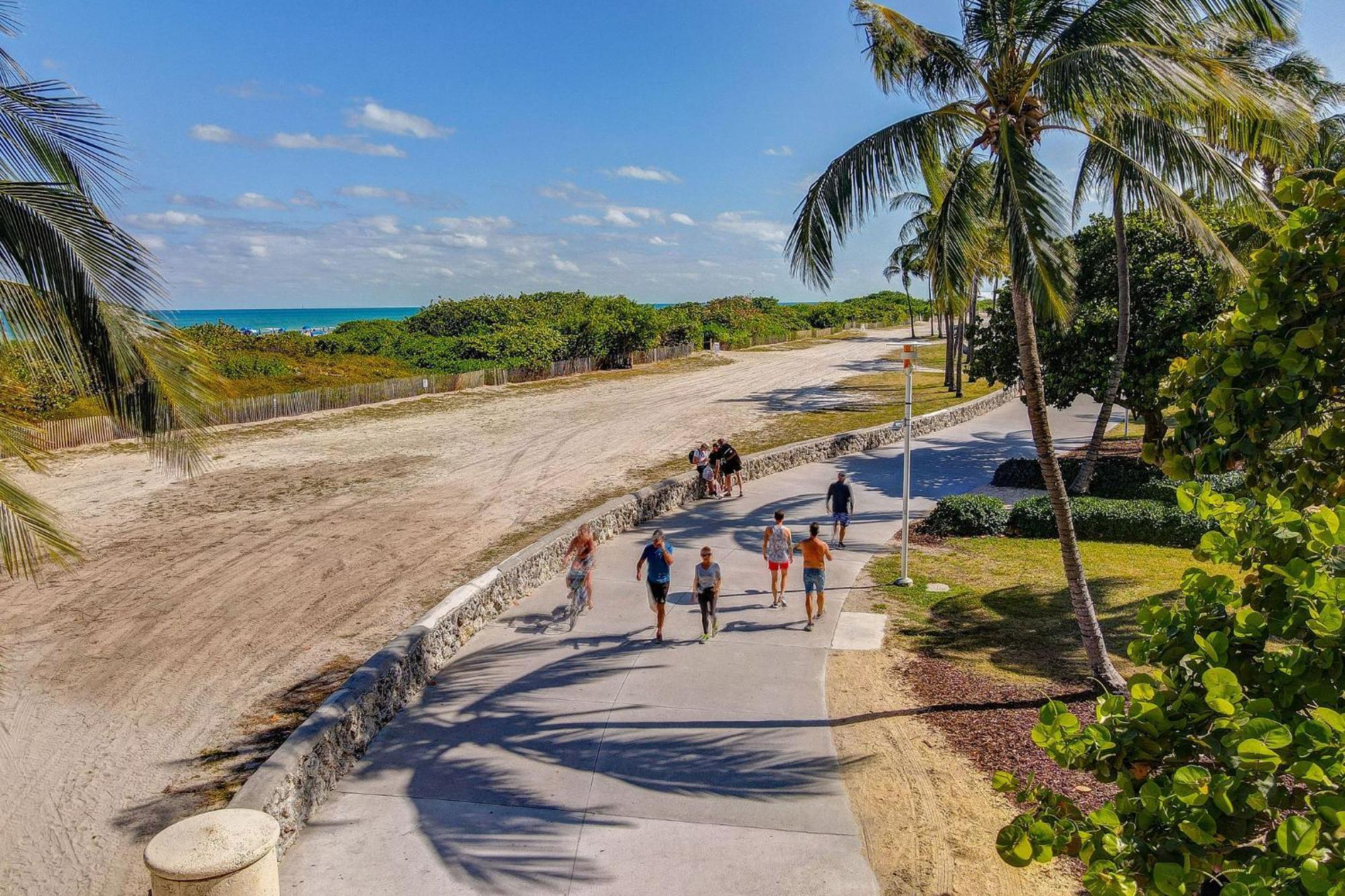 Deco Beachside Apt, W/2 Queen Beds, Washer/Dryer Miami Beach Exteriér fotografie
